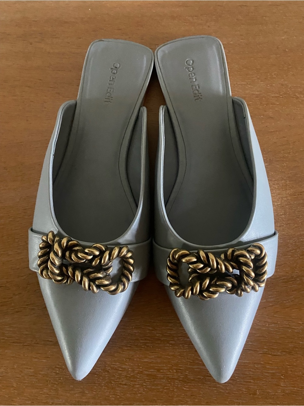 Light Blue Pointed Toe Slide with Gold Chain Accent